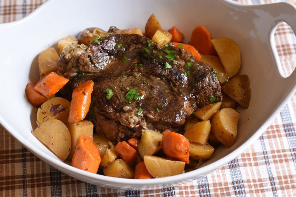 Slow Cooker Pot Roast Ready to Eat